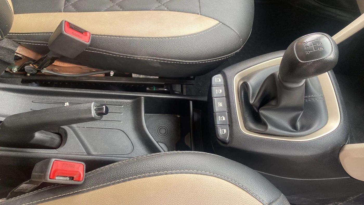 2021 Hyundai NEW SANTRO SPORTZ MT, Petrol, Manual, 32,181 km, Gear Lever