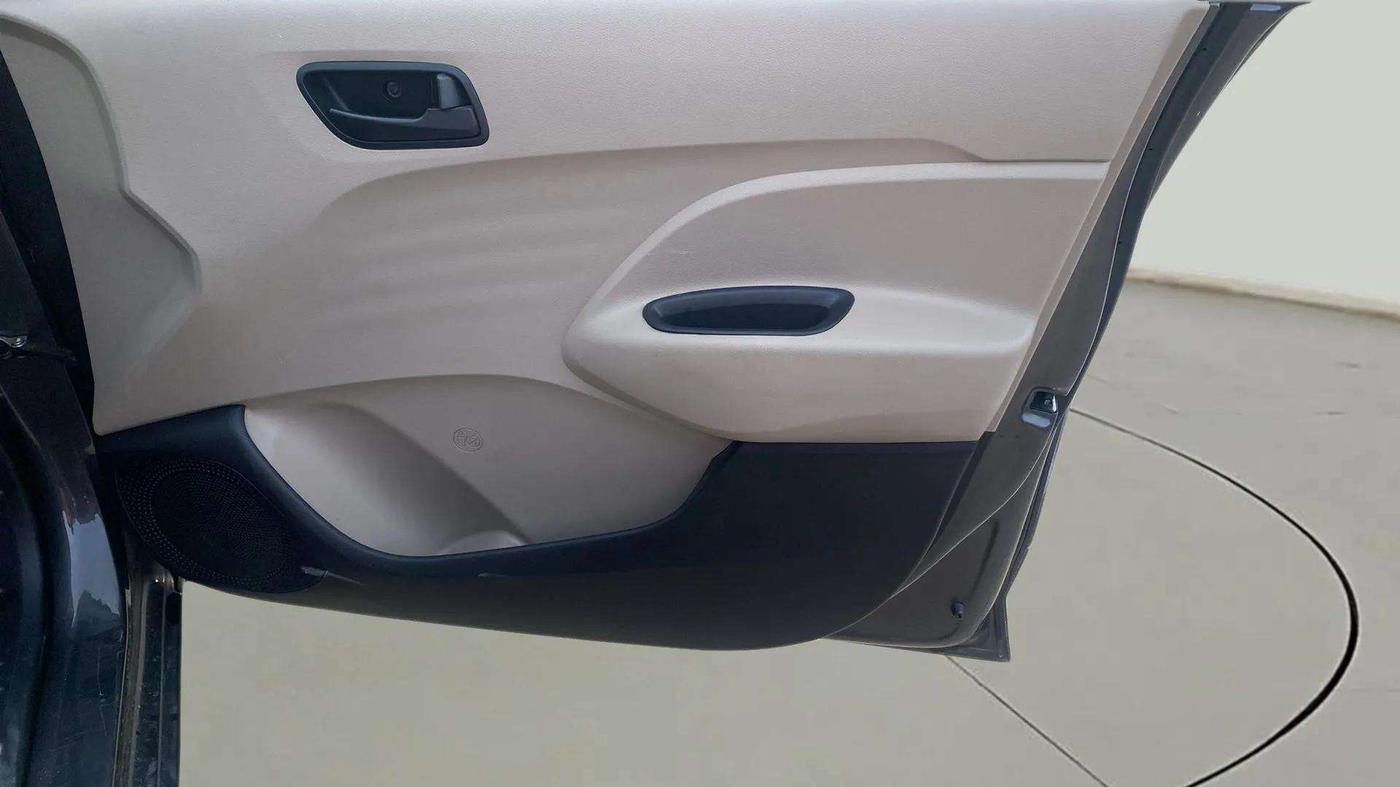 2021 Hyundai NEW SANTRO SPORTZ MT, Petrol, Manual, 32,181 km, Driver Side Door Panels Control