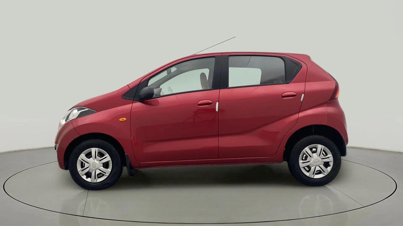 2016 Datsun Redi Go S, Petrol, Manual, 41,634 km, Left Side