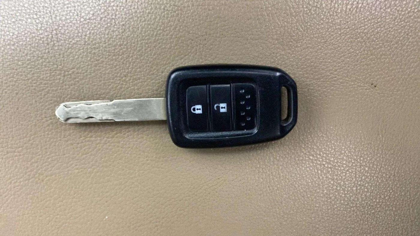2015 Honda City 1.5L I-VTEC SV, Petrol, Manual, 83,380 km, Key Close Up