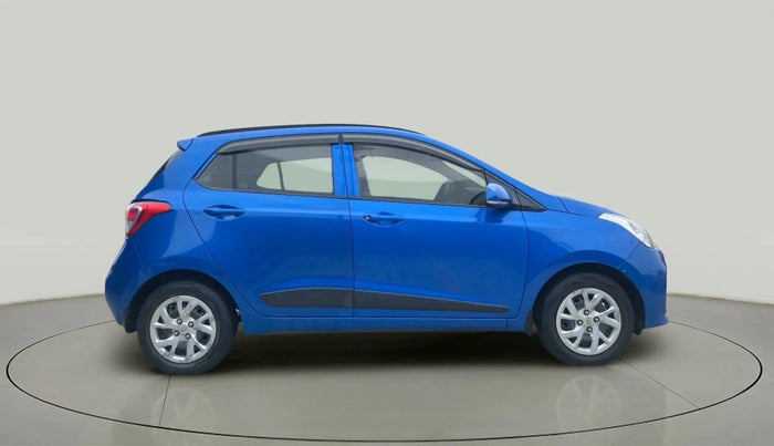 2017 Hyundai Grand i10 SPORTZ (O) 1.2 KAPPA VTVT, Petrol, Manual, 71,838 km, Right Side