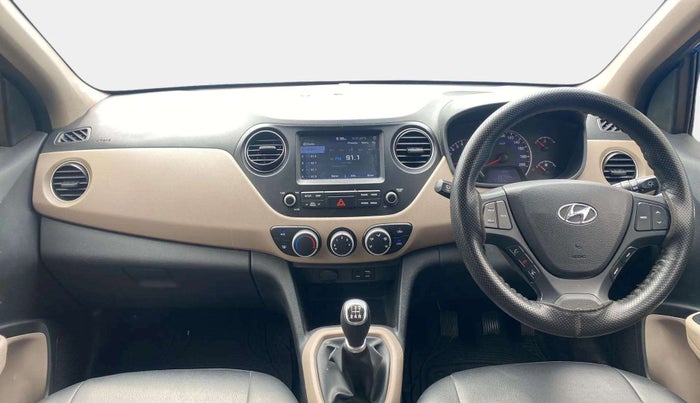 2017 Hyundai Grand i10 SPORTZ (O) 1.2 KAPPA VTVT, Petrol, Manual, 71,838 km, Dashboard