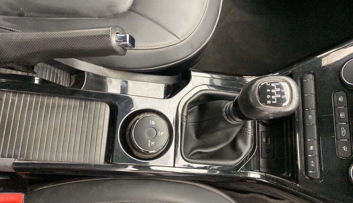2021 Tata NEXON XZ PLUS PETROL DARK EDITION, Petrol, Manual, 40,489 km, Gear Lever