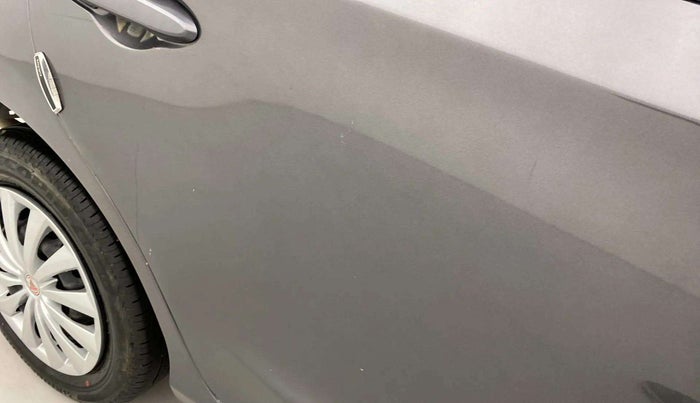 2018 Honda Amaze 1.2L I-VTEC S, CNG, Manual, 48,519 km, Right rear door - Minor scratches