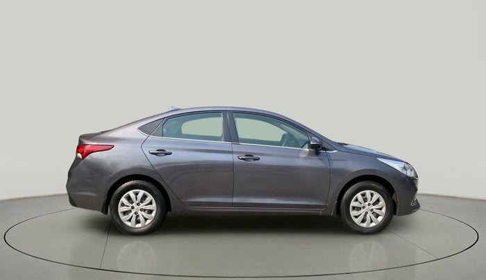 2018 Hyundai Verna 1.4 EX PETROL, Petrol, Manual, 95,835 km, Right Side View