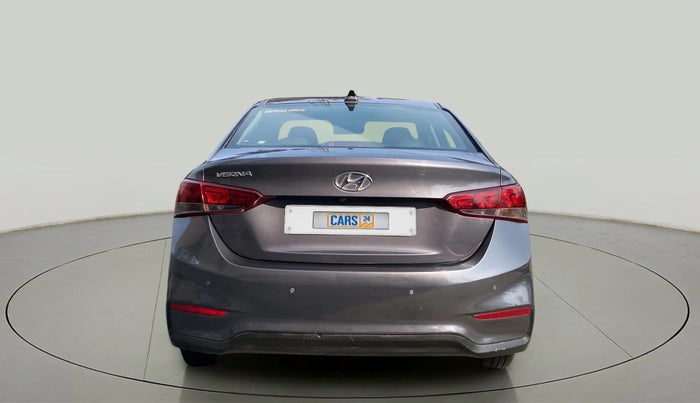 2018 Hyundai Verna 1.4 EX PETROL, Petrol, Manual, 95,835 km, Back/Rear