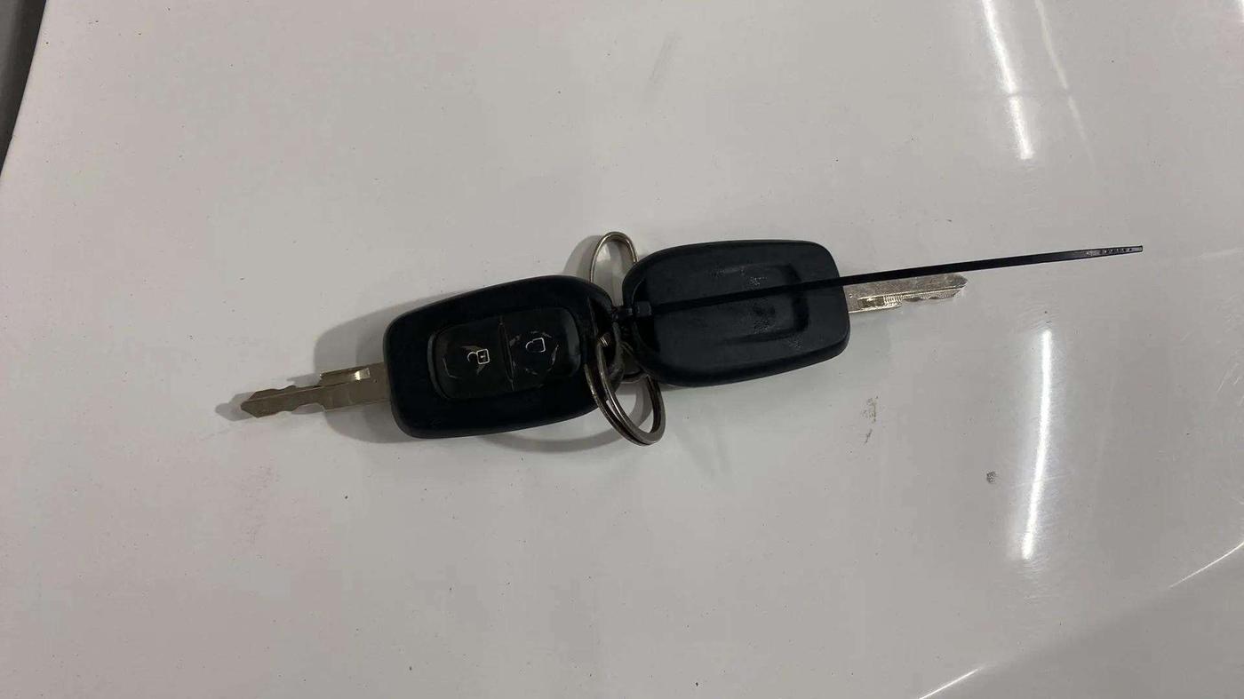 2023 Renault Kwid RXL 1.0 (O), Petrol, Manual, 11,870 km, Key Close Up