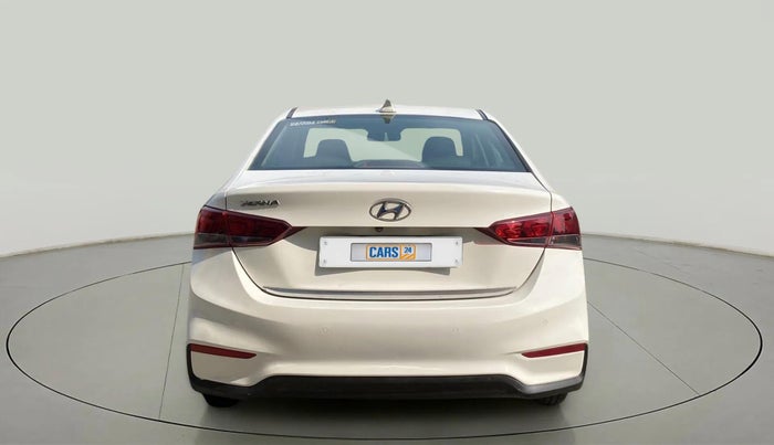 2018 Hyundai Verna 1.4 EX PETROL, Petrol, Manual, 60,009 km, Back/Rear