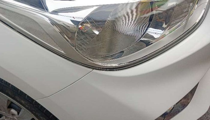 2018 Hyundai Verna 1.4 EX PETROL, Petrol, Manual, 60,009 km, Right headlight - Minor scratches