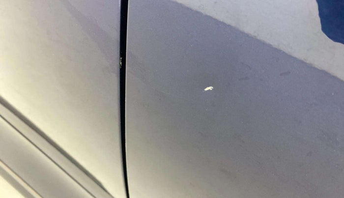 2021 Maruti Swift VXI, Petrol, Manual, 16,602 km, Driver-side door - Slightly dented