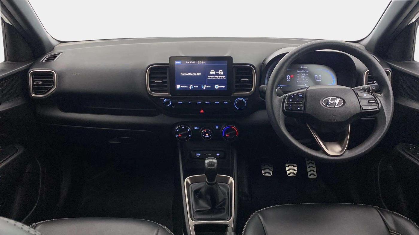 2023 Hyundai VENUE S (O) 1.2 KNIGHT EDITION, Petrol, Manual, 18,234 km, Dashboard