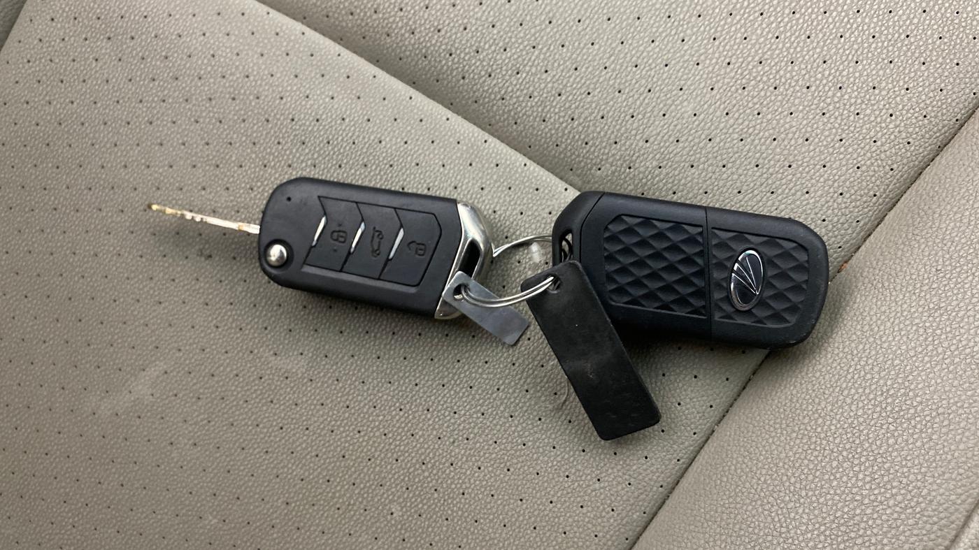 2018 Mahindra MARAZZO M8 7 STR, Diesel, Manual, 30,925 km, Key Close Up
