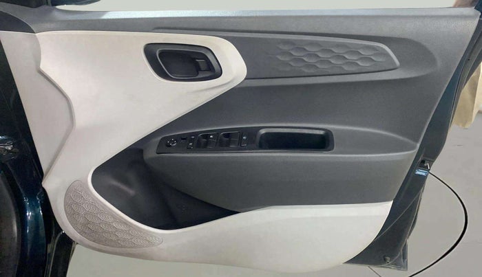 2019 Hyundai GRAND I10 NIOS MAGNA 1.2 KAPPA VTVT, Petrol, Manual, 26,879 km, Driver Side Door Panels Control