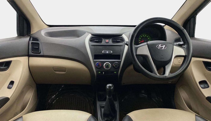 2016 Hyundai Eon ERA +, Petrol, Manual, 12,197 km, Dashboard