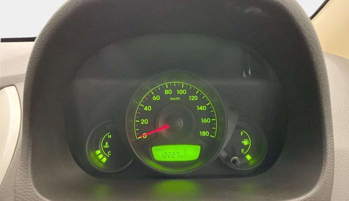 2016 Hyundai Eon ERA +, Petrol, Manual, 12,197 km, Odometer Image