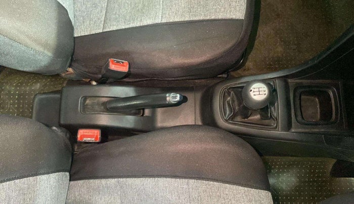 2013 Maruti Swift VXI, Petrol, Manual, 66,860 km, Gear Lever