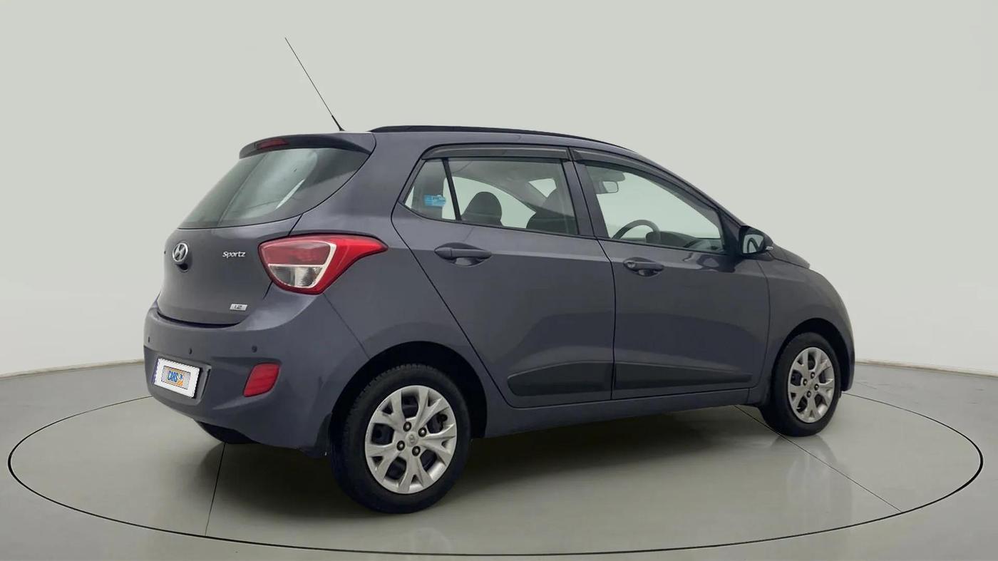 2016 Hyundai Grand i10 SPORTZ 1.2 KAPPA VTVT, Petrol, Manual, 62,471 km, Right Back Diagonal