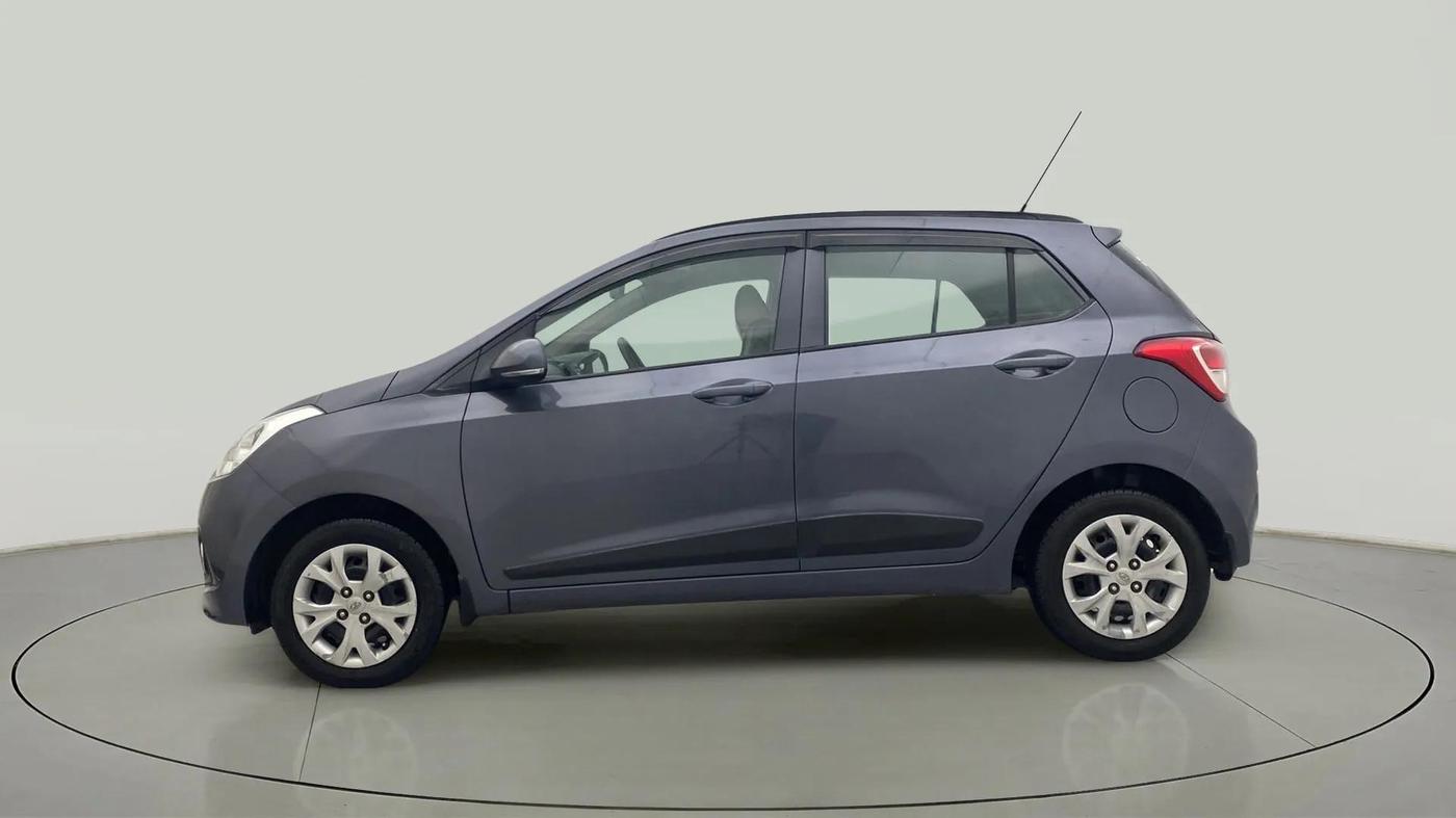 2016 Hyundai Grand i10 SPORTZ 1.2 KAPPA VTVT, Petrol, Manual, 62,471 km, Left Side