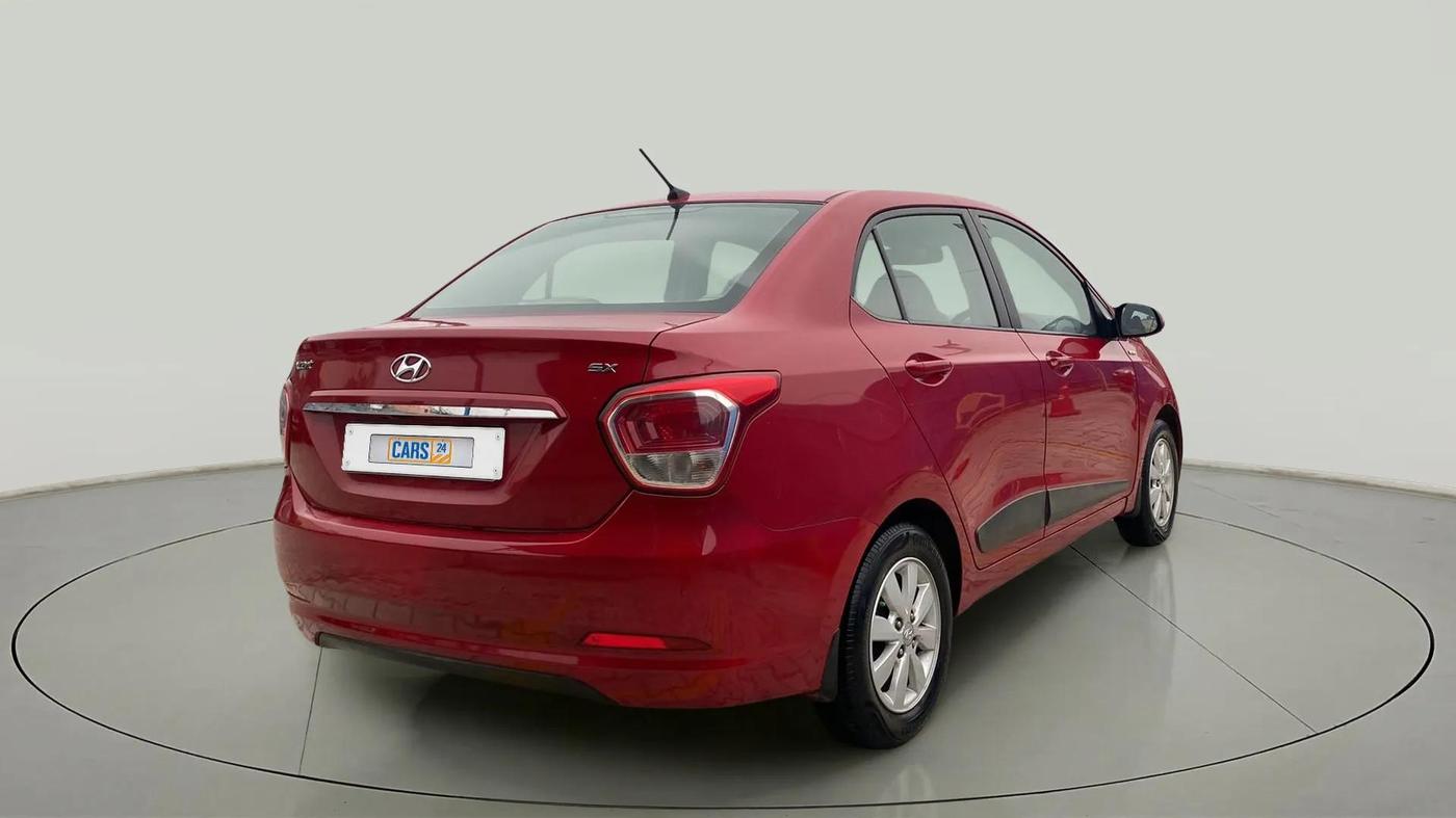 2015 Hyundai Xcent SX 1.2, CNG, Manual, 65,933 km, Right Back Diagonal