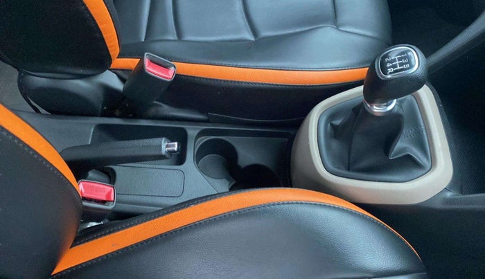2019 Hyundai Grand i10 ASTA 1.2 KAPPA VTVT, Petrol, Manual, 27,150 km, Gear Lever
