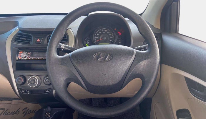 2014 Hyundai Eon ERA +, Petrol, Manual, 59,838 km, Steering Wheel Close Up