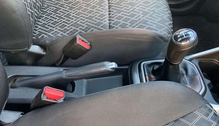 2020 Maruti IGNIS ALPHA 1.2, Petrol, Manual, 60,856 km, Gear Lever