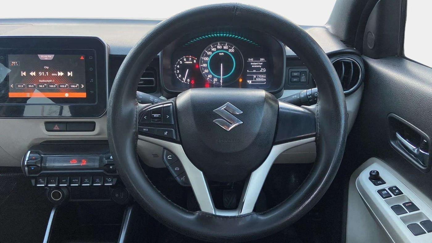 2020 Maruti IGNIS ALPHA 1.2, Petrol, Manual, 60,856 km, Steering Wheel Close Up
