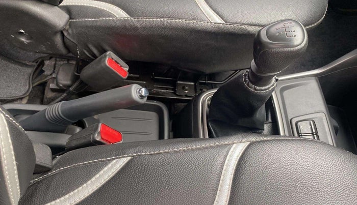 2021 Datsun Redi Go T(O), Petrol, Manual, 19,234 km, Gear Lever