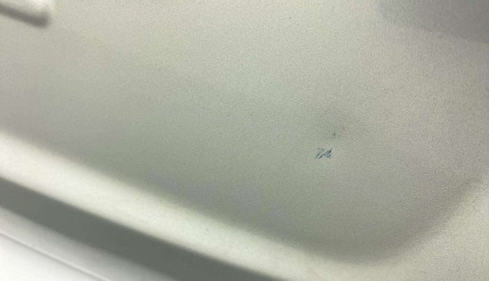 2017 Maruti Ertiga ZXI, Petrol, Manual, 98,669 km, Dicky (Boot door) - Slightly dented