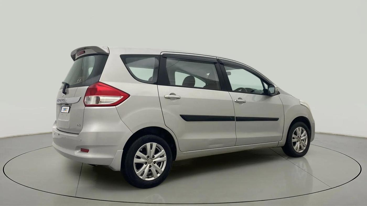 2017 Maruti Ertiga ZXI, Petrol, Manual, 98,669 km, Right Back Diagonal