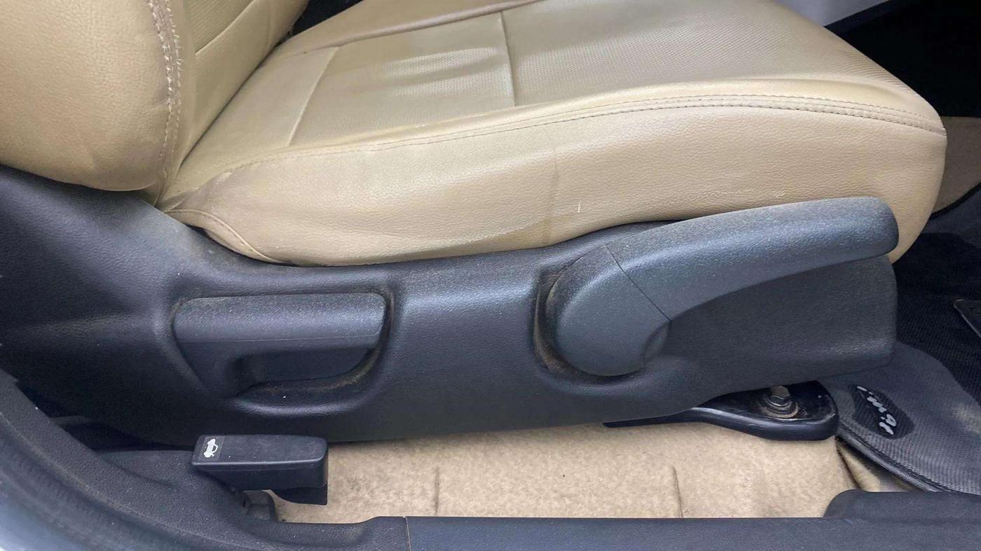 2019 Honda City 1.5L I-VTE V CVT, Petrol, Automatic, 54,663 km, Driver Side Adjustment Panel