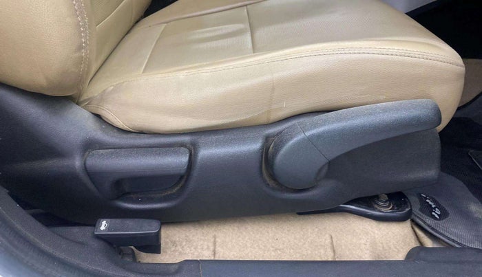 2019 Honda City 1.5L I-VTE V CVT, Petrol, Automatic, 54,663 km, Driver Side Adjustment Panel