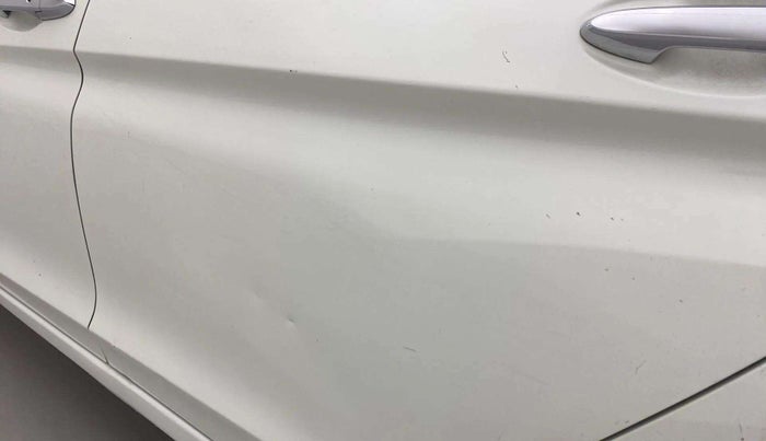 2019 Honda City 1.5L I-VTE V CVT, Petrol, Automatic, 54,663 km, Rear left door - Slightly dented