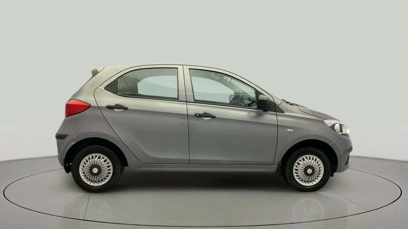 2019 Tata Tiago XM PETROL, Petrol, Manual, 41,348 km, Right Side View