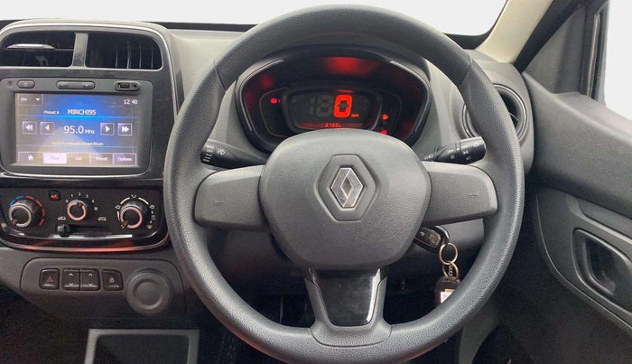 2016 Renault Kwid RXT 0.8, Petrol, Manual, 8,791 km, Steering Wheel Close Up