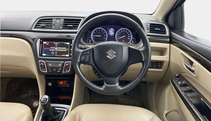 2017 Maruti Ciaz ALPHA 1.4 PETROL, Petrol, Manual, 78,677 km, Steering Wheel Close Up