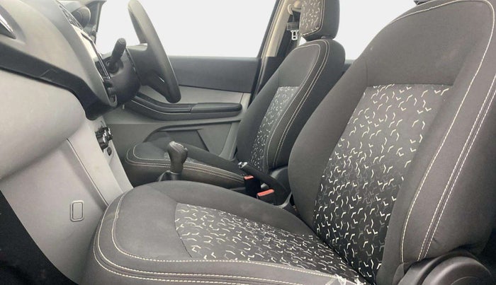 2023 Tata Tiago XT PETROL, Petrol, Manual, 21,519 km, Right Side Front Door Cabin
