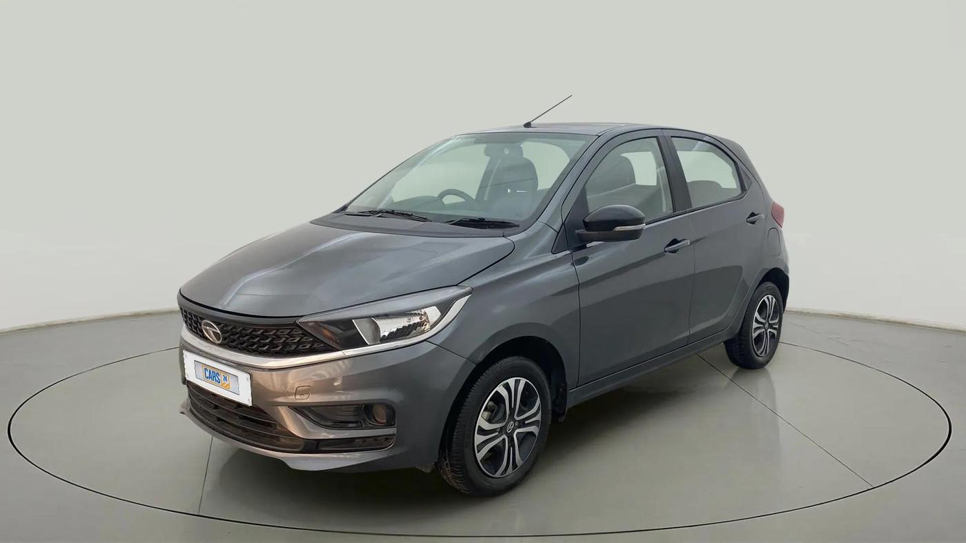 2023 Tata Tiago XT PETROL, Petrol, Manual, 21,519 km, Left Front Diagonal