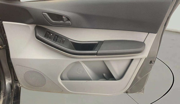 2023 Tata Tiago XT PETROL, Petrol, Manual, 21,519 km, Driver Side Door Panels Control