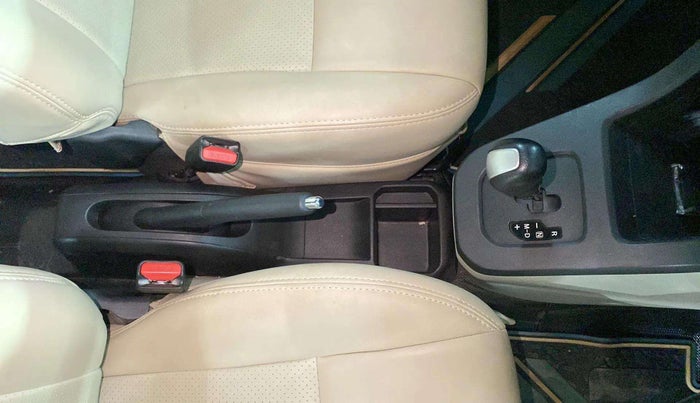 2019 Maruti New Wagon-R ZXI 1.2 AMT, Petrol, Automatic, 68,469 km, Gear Lever