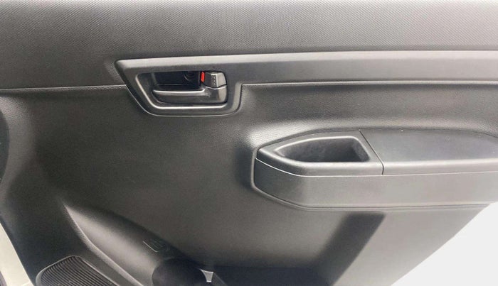 2021 Maruti S PRESSO VXI+, Petrol, Manual, 29,483 km, Driver Side Door Panels Control