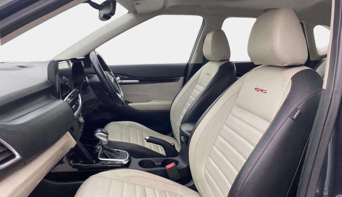 2019 KIA SELTOS GTX PLUS DCT 1.4 PETROL, Petrol, Automatic, 70,973 km, Right Side Front Door Cabin