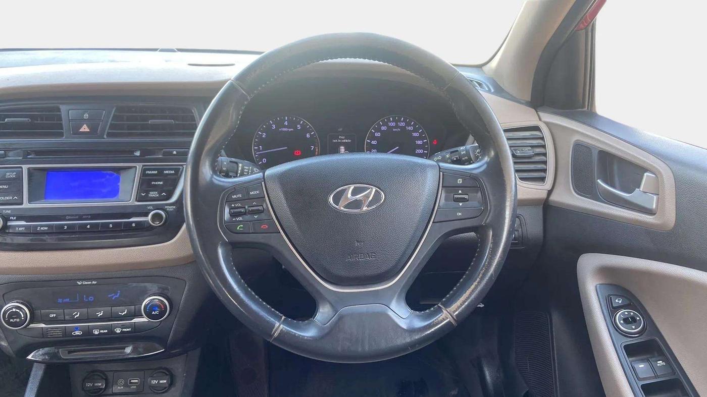 2015 Hyundai Elite i20 ASTA 1.2, Petrol, Manual, 89,638 km, Steering Wheel Close Up