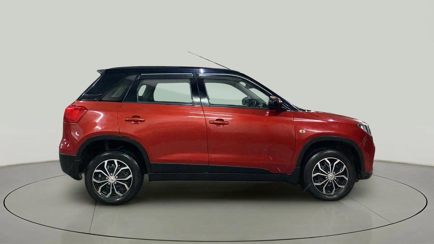 2017 Maruti Vitara Brezza VDI (O), Diesel, Manual, 62,125 km, Right Side View