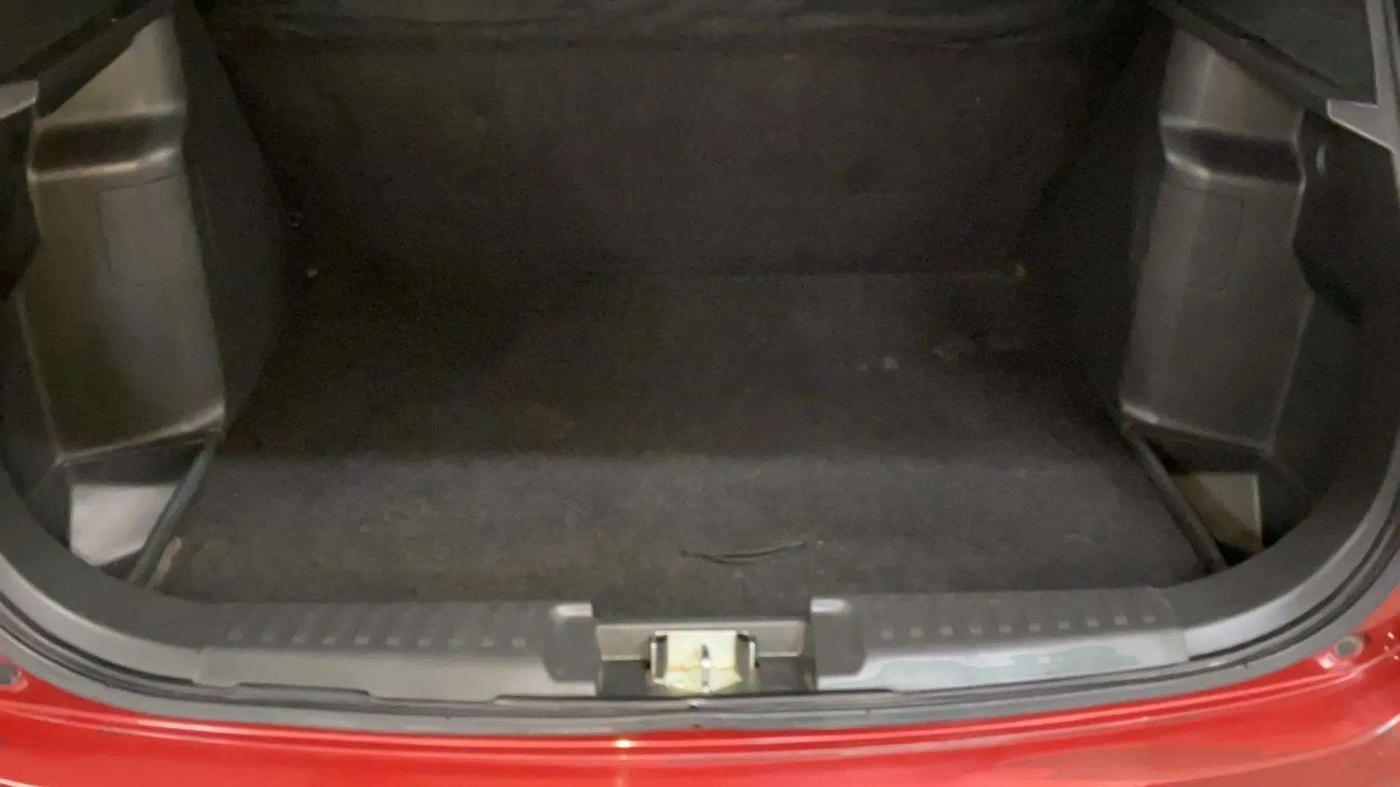 2017 Maruti Vitara Brezza VDI (O), Diesel, Manual, 62,125 km, Boot Inside