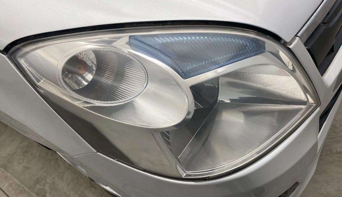 2013 Maruti Wagon R 1.0 LXI CNG, CNG, Manual, 78,548 km, Right headlight - Clamp has minor damage