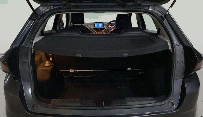 2021 Tata ALTROZ XT PETROL, Petrol, Manual, 16,228 km, Boot Inside