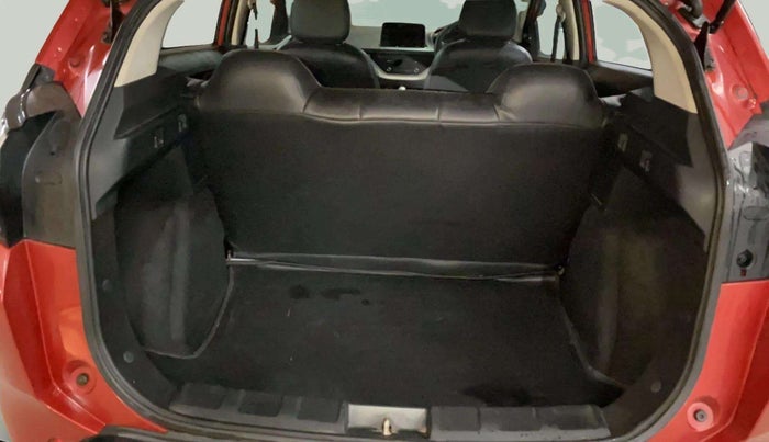 2017 Tata NEXON XM PETROL, Petrol, Manual, 51,895 km, Boot Inside