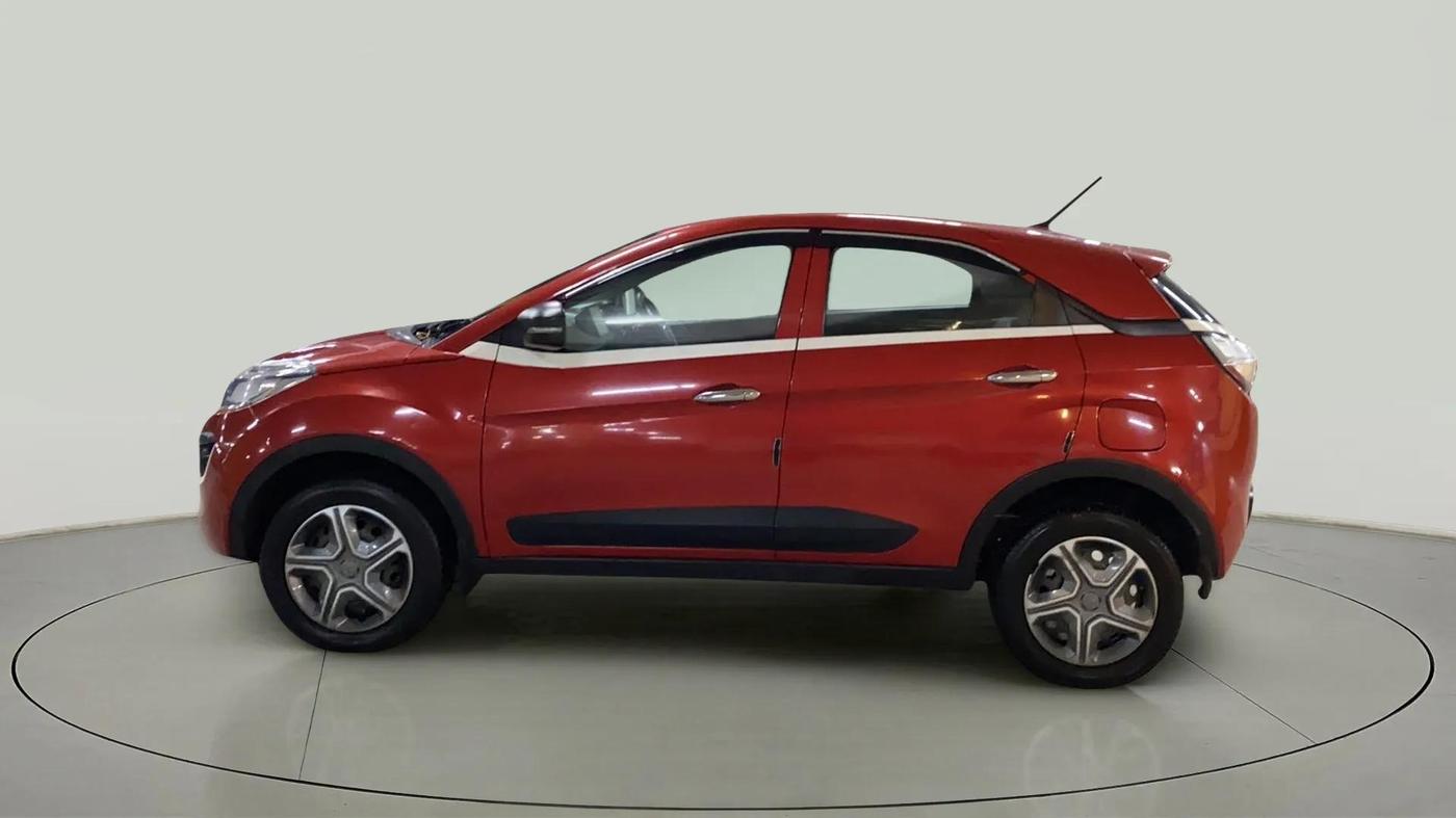 2017 Tata NEXON XM PETROL, Petrol, Manual, 51,895 km, Left Side