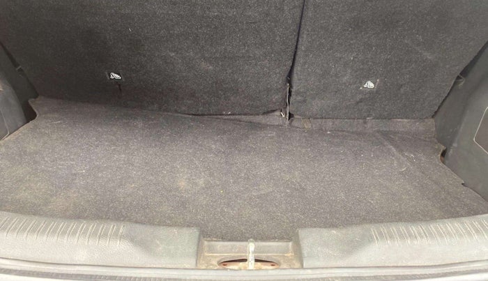 2017 Maruti IGNIS DELTA 1.2, Petrol, Manual, 41,288 km, Boot Inside